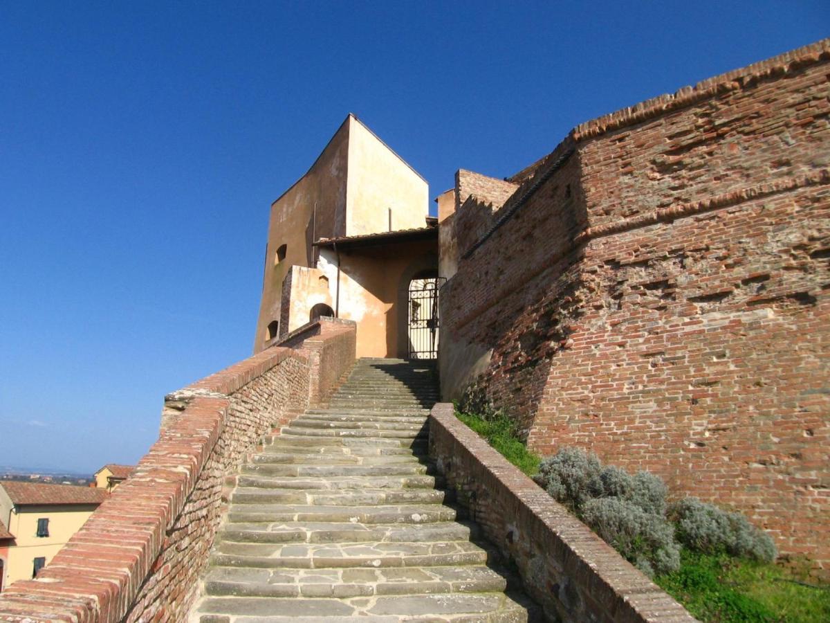 Villa Carlotta Con Piscina Lari 外观 照片