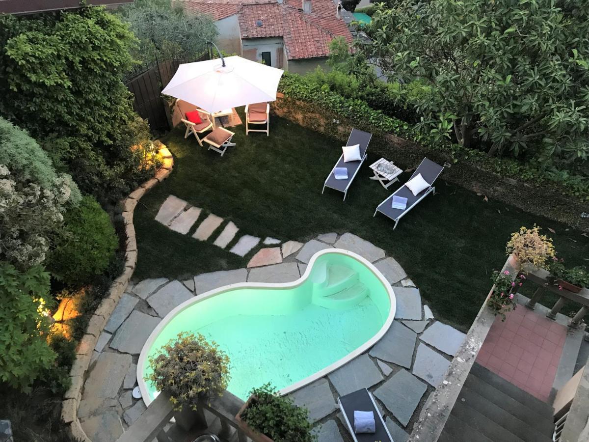 Villa Carlotta Con Piscina Lari 外观 照片